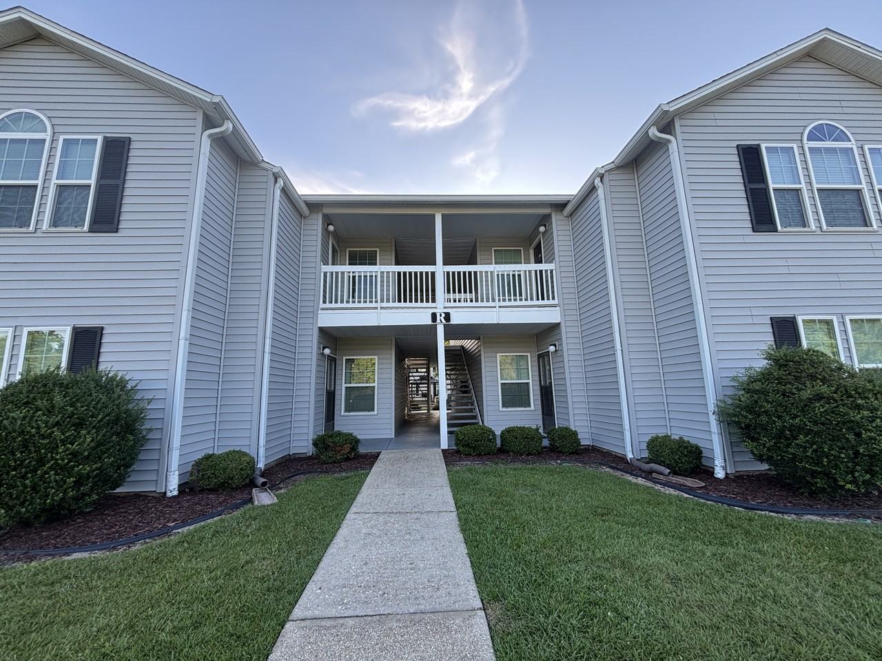 6194 6194 Hwy 59Condo #R3