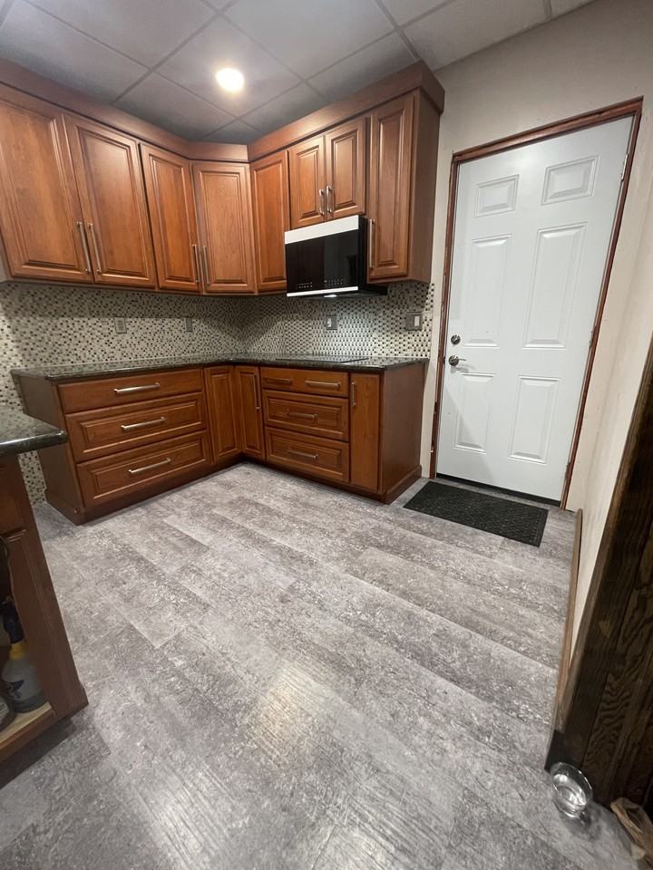 1401 South Main Street #1401 - Photo 5 of 15