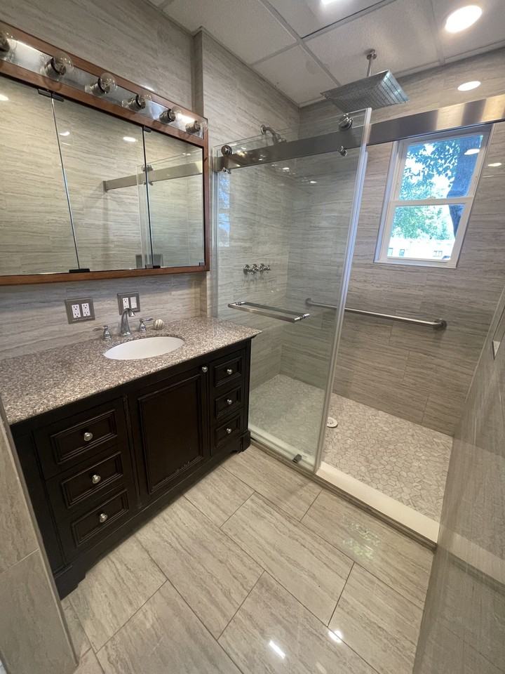 1401 South Main Street #1401 - Photo 7 of 15