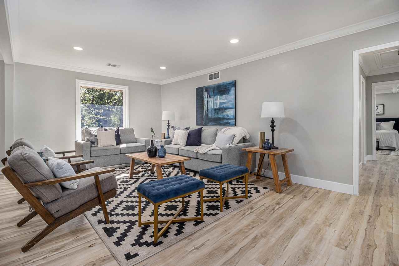 2806 Chaucer Drive Southwest #1 - Photo 2 of 20