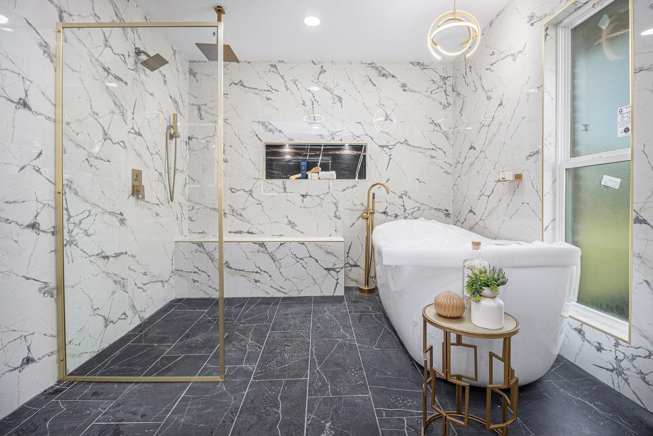 2806 Chaucer Drive Southwest #1 - Photo 4 of 20