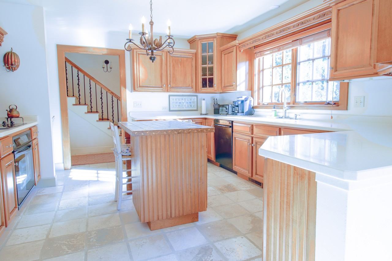 729 North Washburn Street #729 - Photo 5 of 24