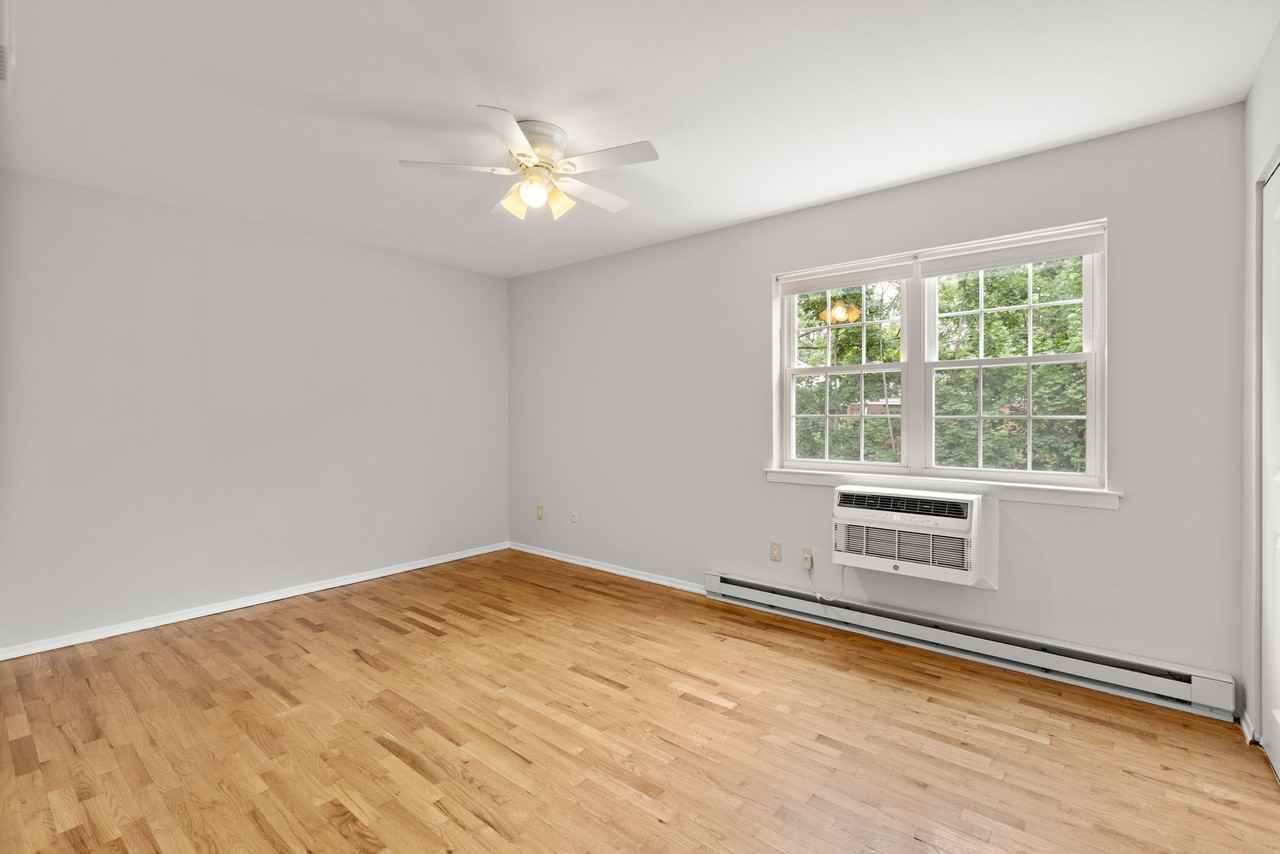 310 Hackensack St Apt A #310A - Photo 6 of 10
