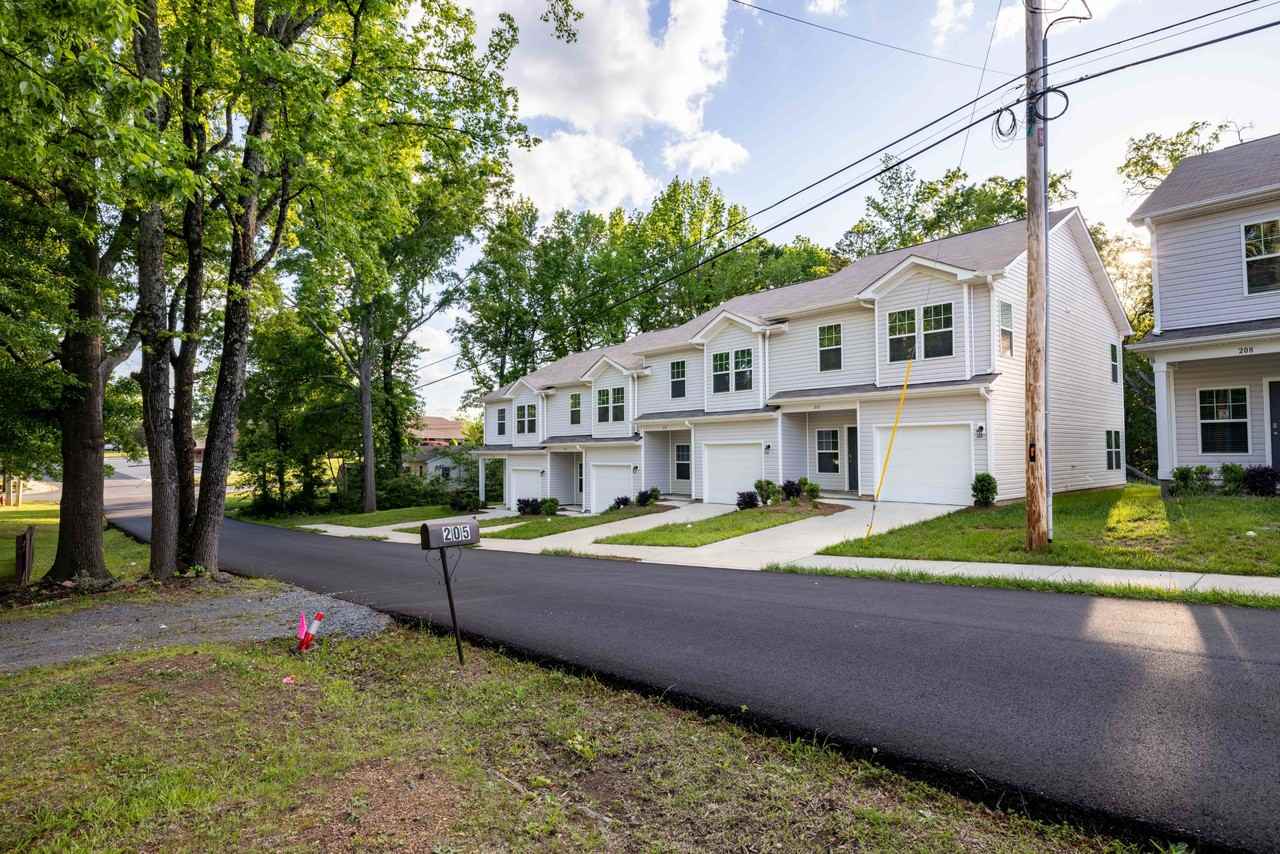 146 S Bell Ave #1 - Photo 2 of 43