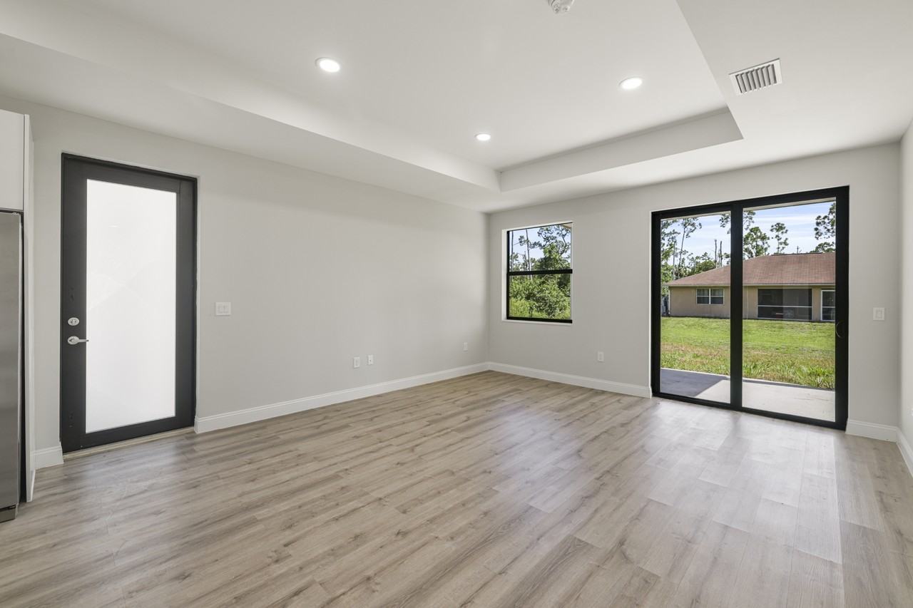 934 Binkley Street #1 - Photo 7 of 29