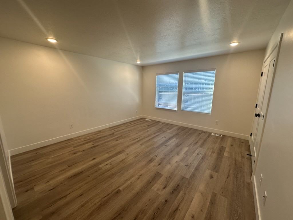 27 N Gateway Dr #8 - Photo 7 of 10