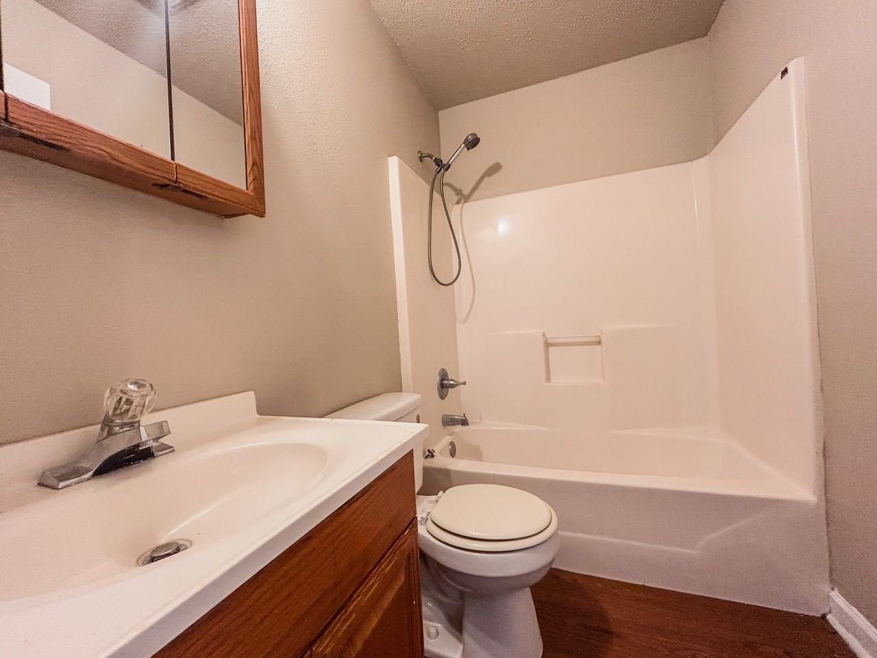 604 North Western Avenue #A - Photo 5 of 6