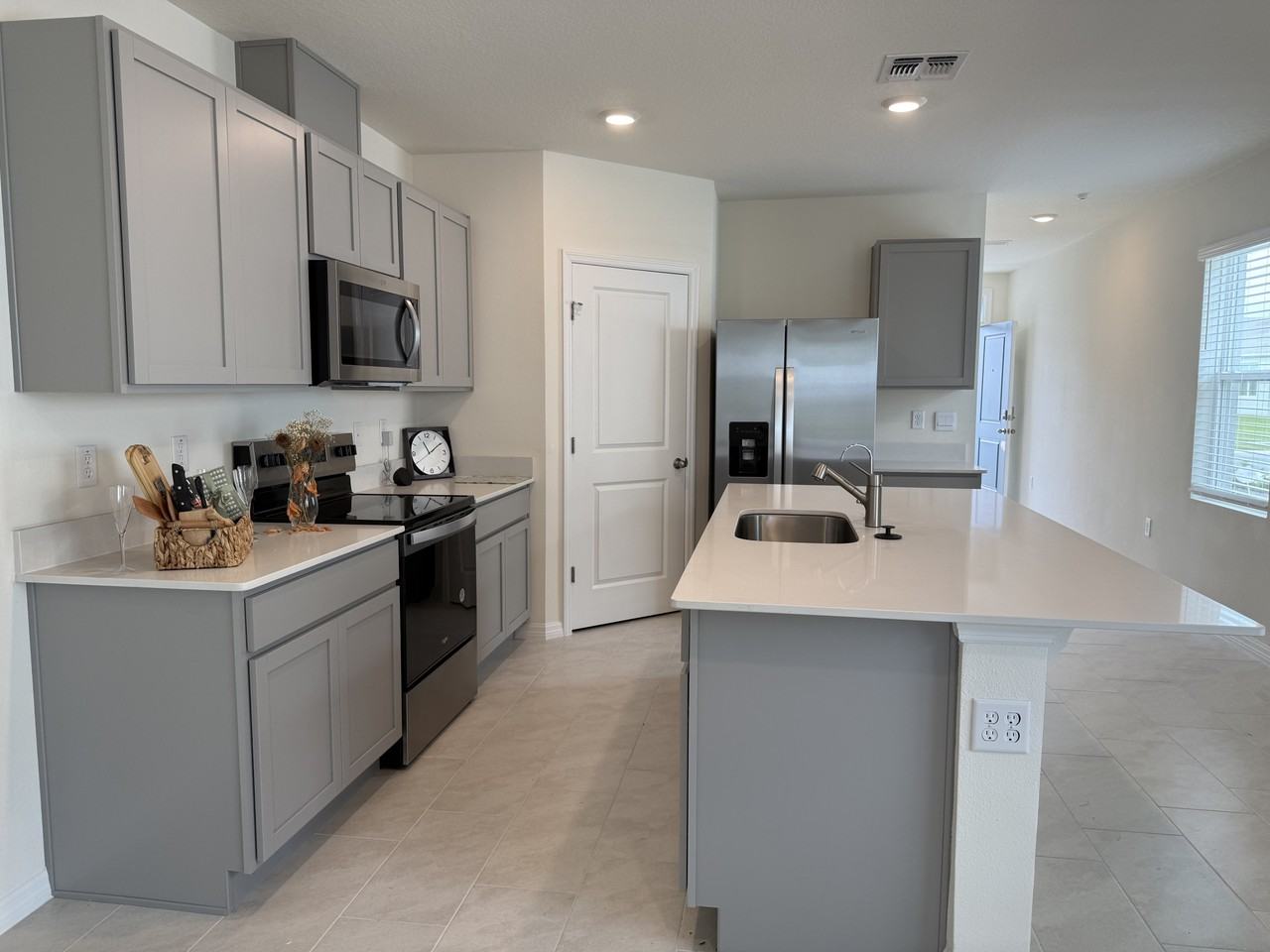 1305 June Lake Loop - Photo 6 of 10