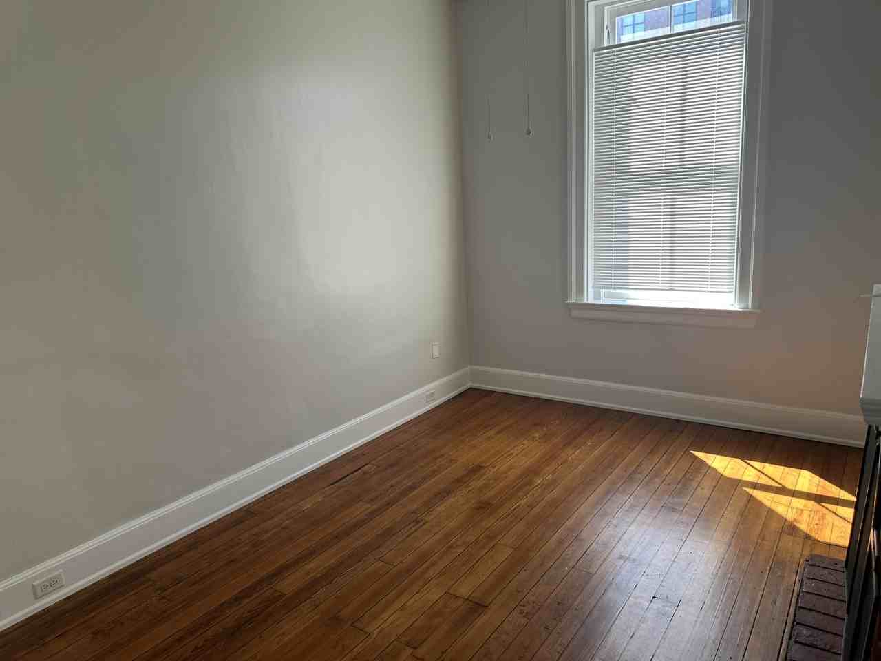 309 E 13th St #7 - Photo 7 of 10