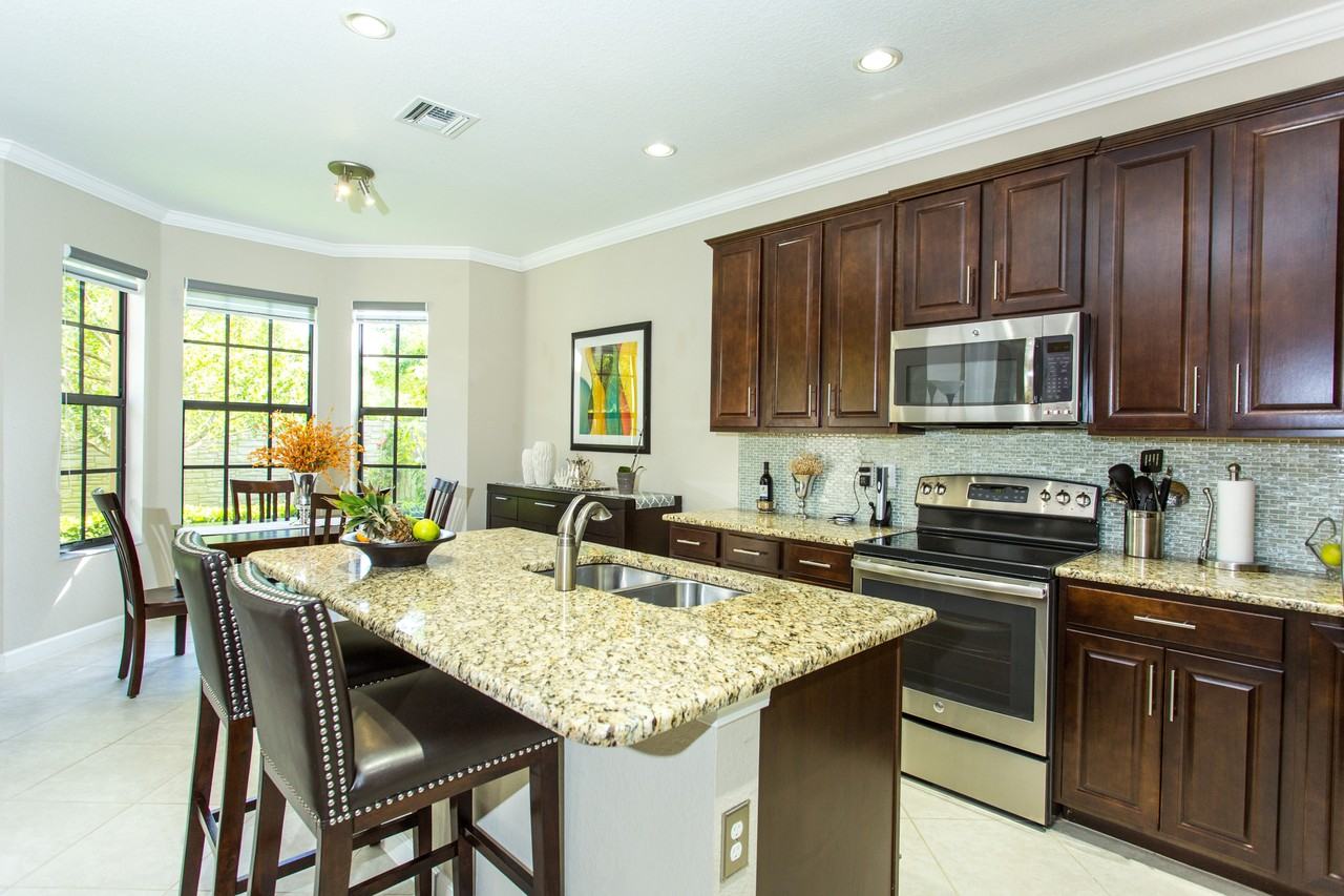 10426 Wellington Parc Drive #1 - Photo 6 of 24