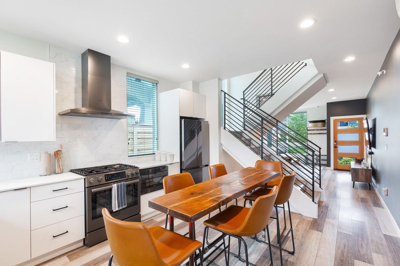 1716 North 47th Street #B - Photo 3 of 13