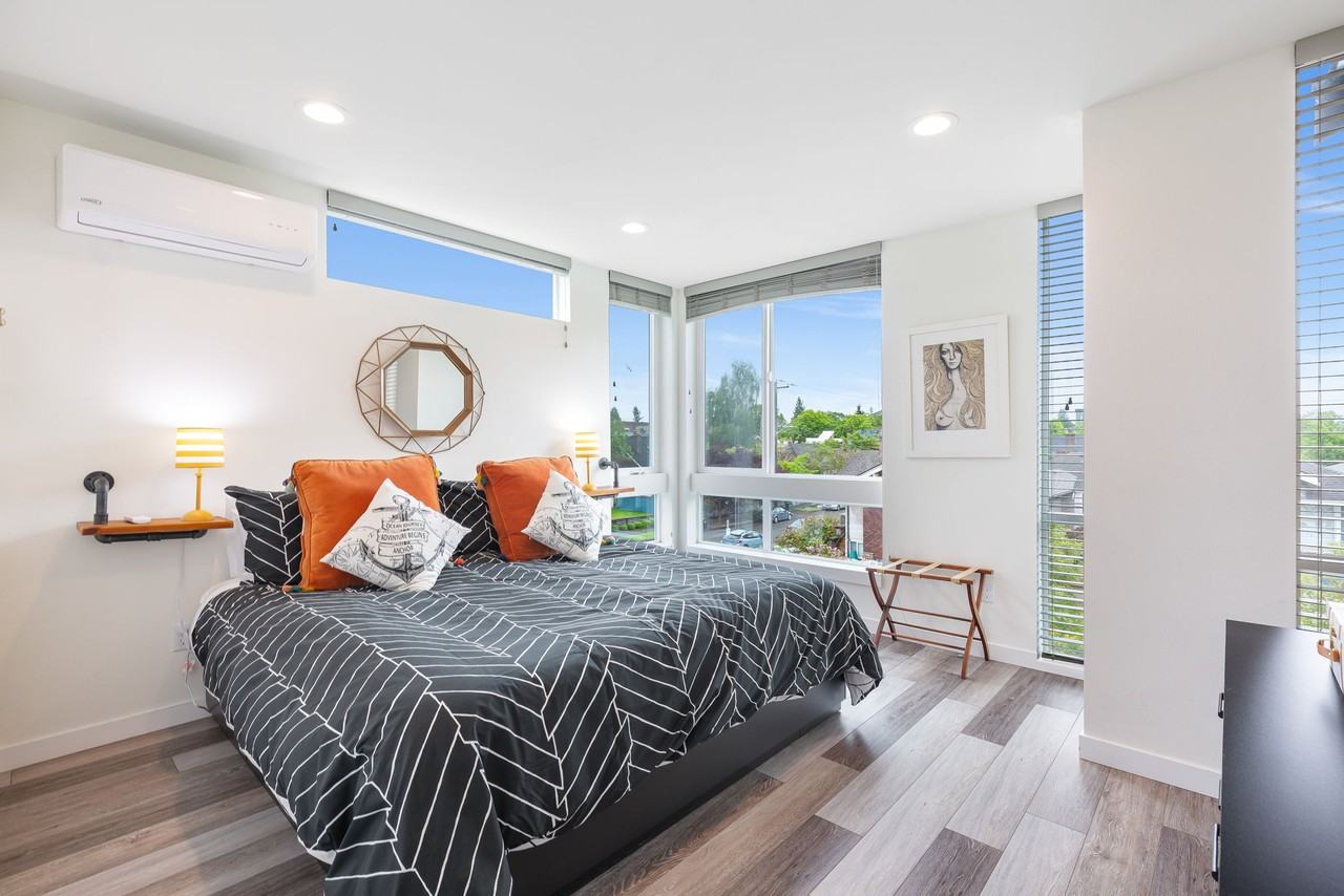 1716 North 47th Street #B - Photo 4 of 13