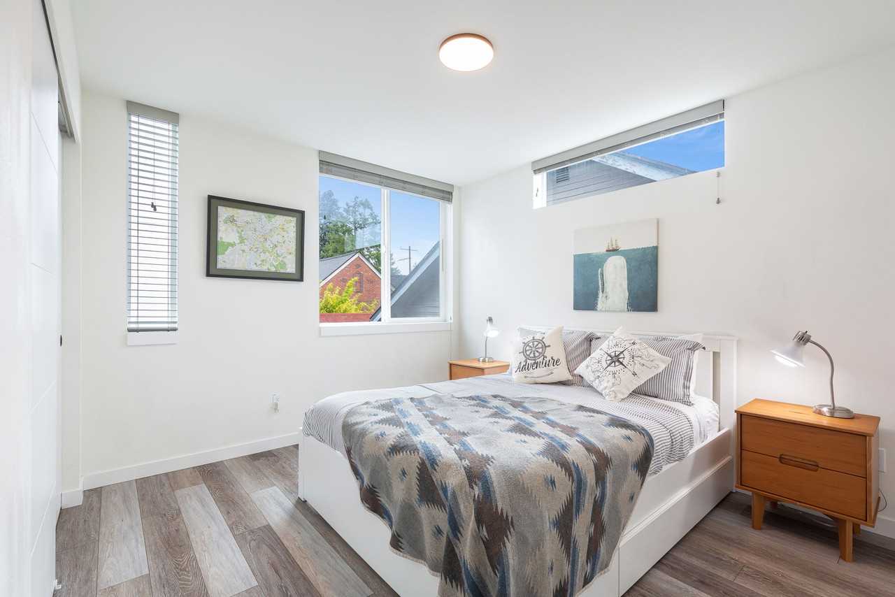 1716 North 47th Street #B - Photo 6 of 13