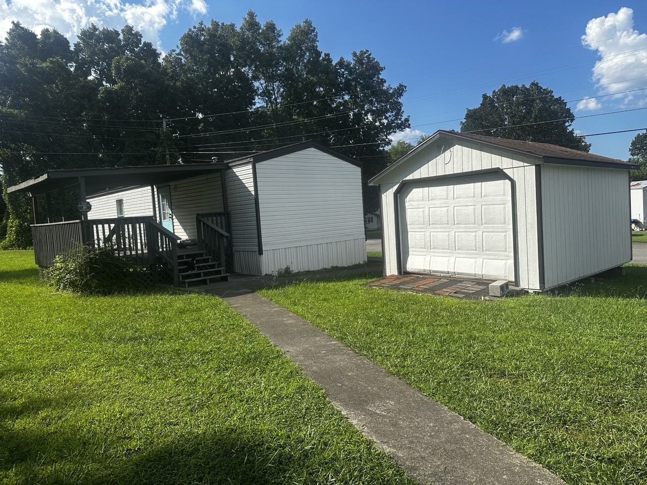 377 Lyles Road Southeast #1 - Photo 3 of 18