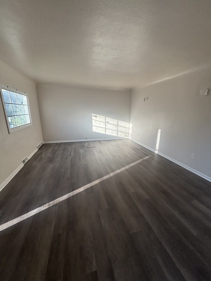 3069 East 67th Street #1 - Photo 2 of 10