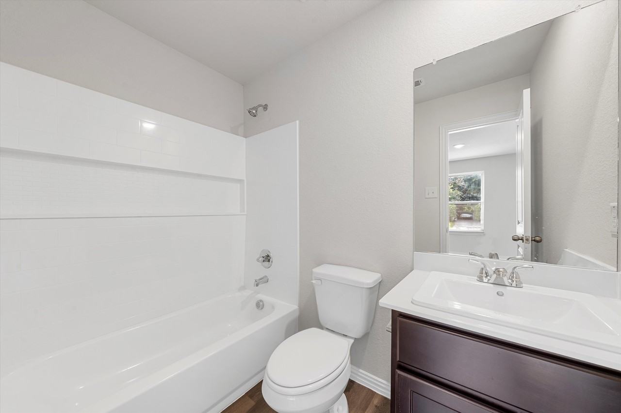 2408 Mckenzie Avenue #B - Photo 6 of 17