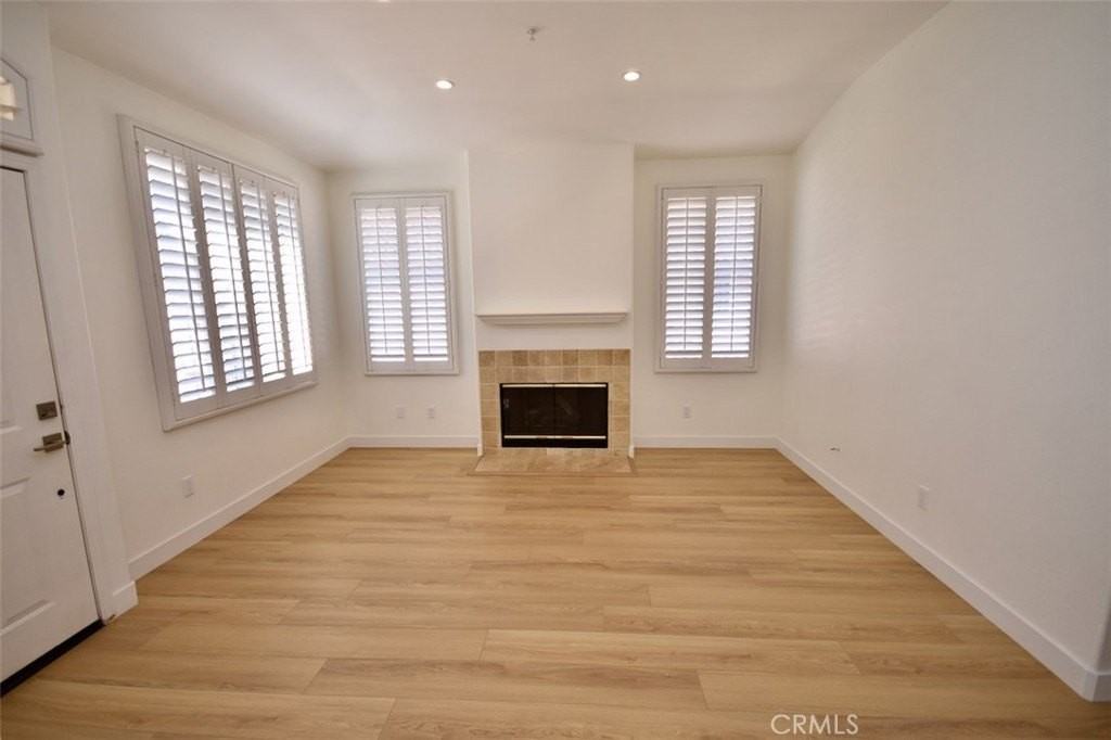 405 Tropea Aisle - Photo 6 of 27