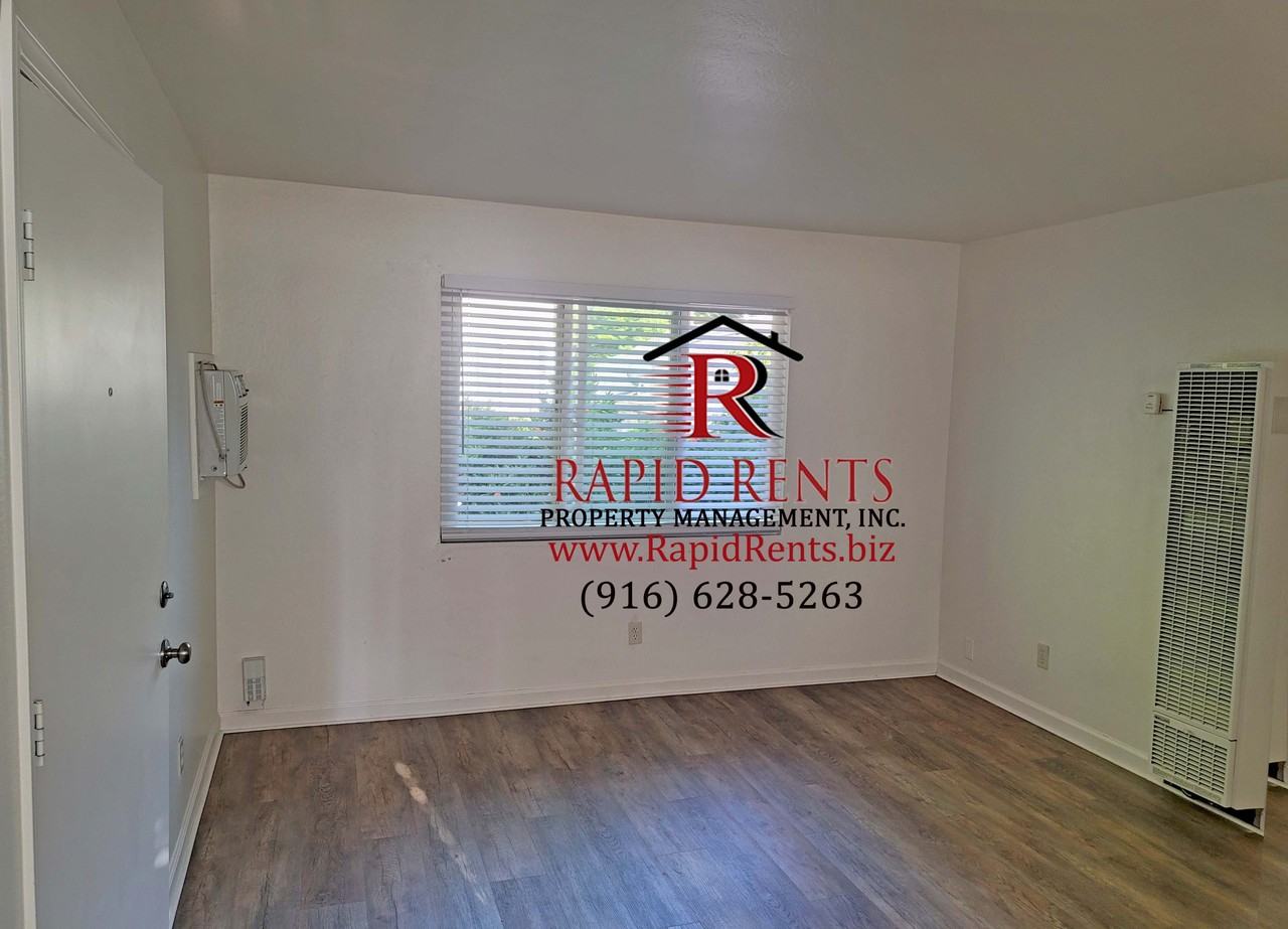 3 1621 1/2 W StreetUnit 3 #3 - Photo 6 of 27