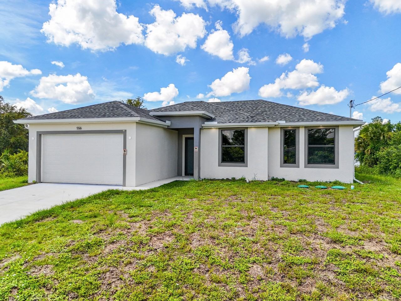 556 Sherwood Ave S #1 - Photo 2 of 35