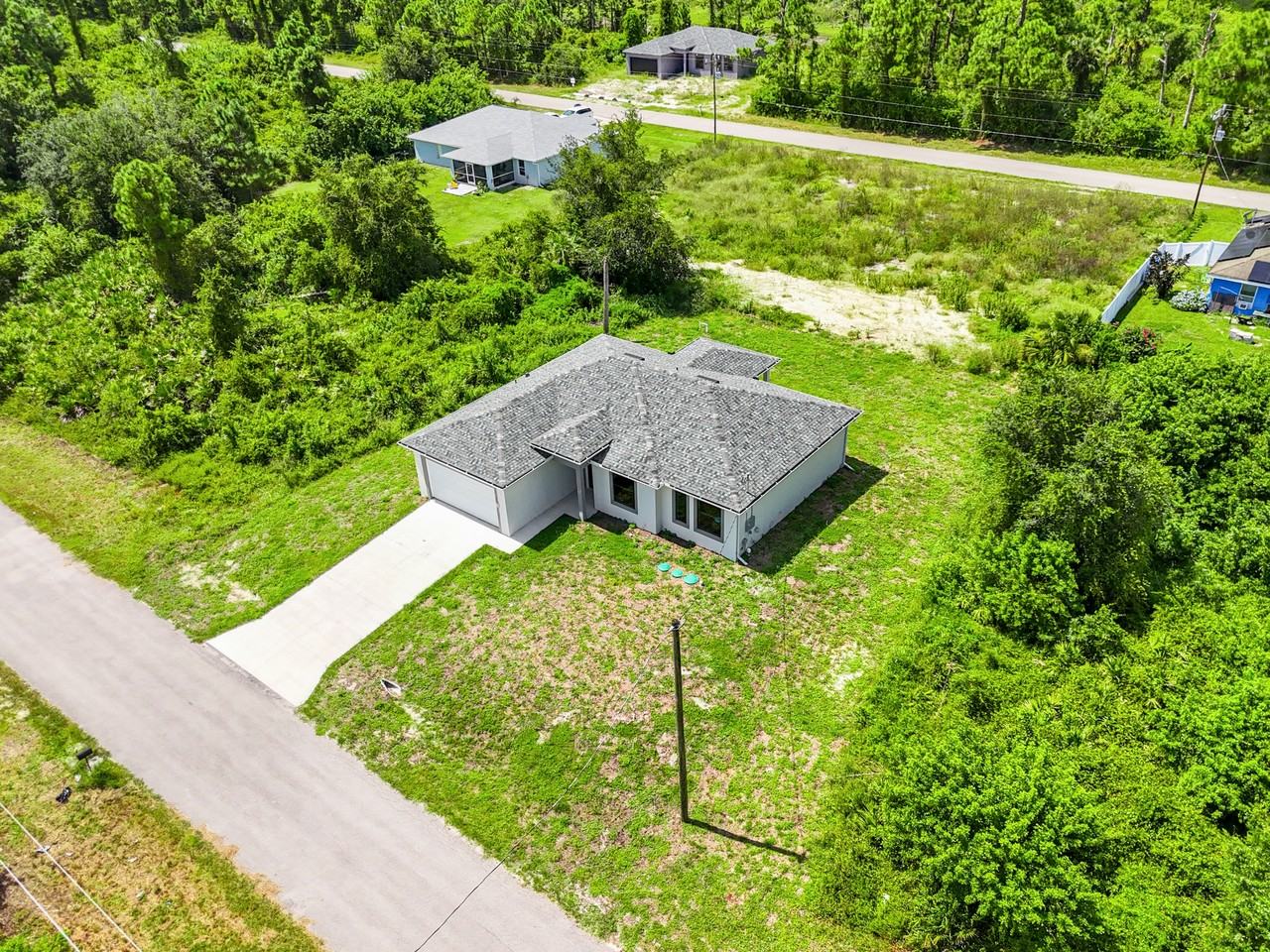 556 Sherwood Ave S #1 - Photo 5 of 35