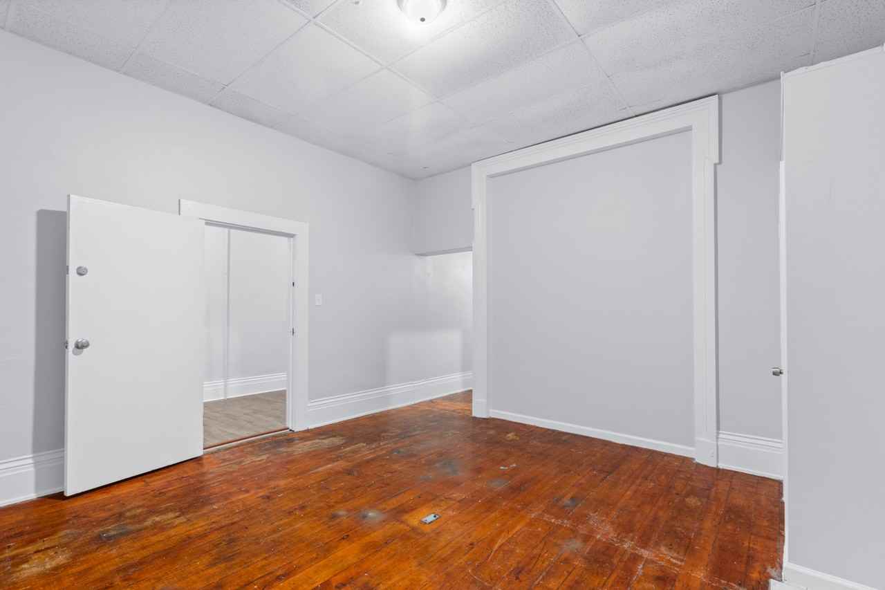 1814 West Jefferson Street #1 - Photo 4 of 13