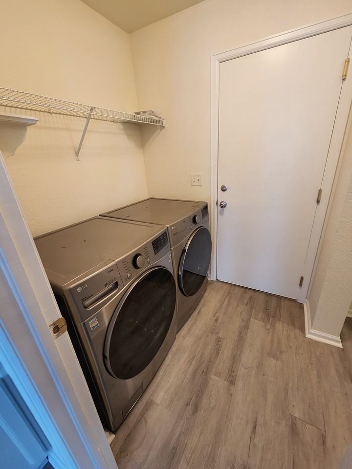 5396 S Picadilly Ct #1 - Photo 5 of 25