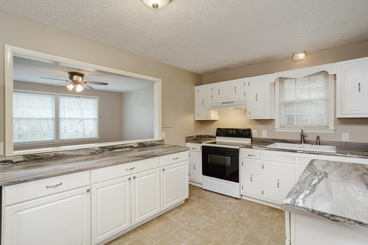 121 Highland Drive #121 - Photo 5 of 10