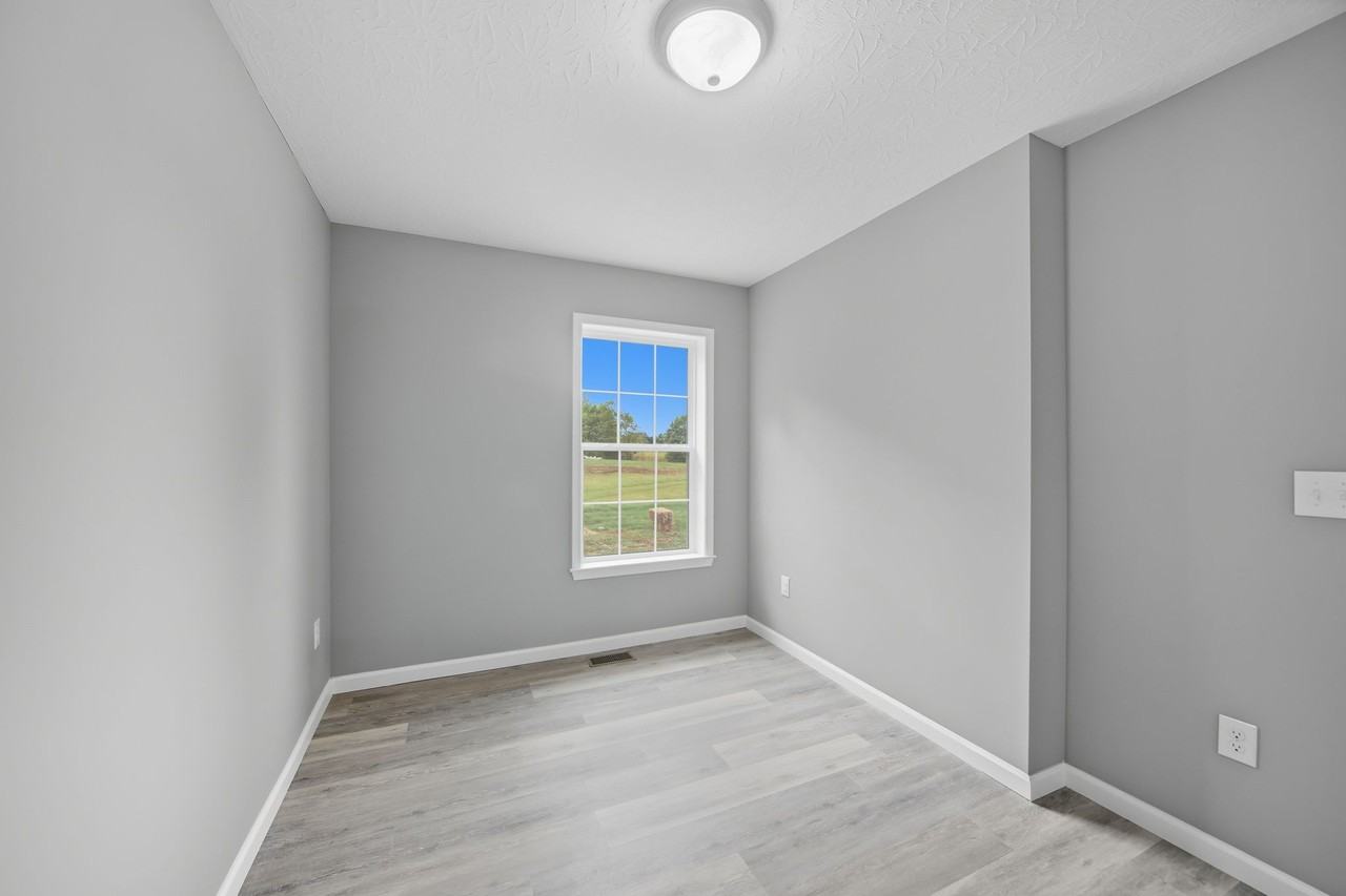 2170 2170 Sharkey Road - 4Apartment 1 #4 - Photo 5 of 11