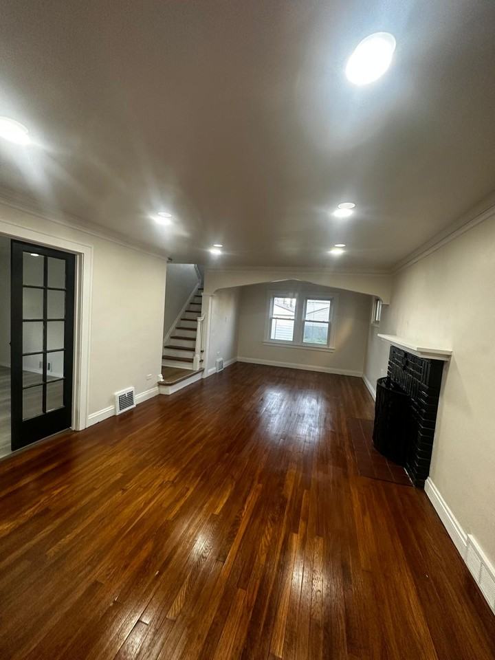 3389 Kildare Rd #1 - Photo 2 of 25