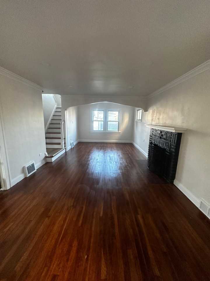 3389 Kildare Rd #1 - Photo 3 of 25