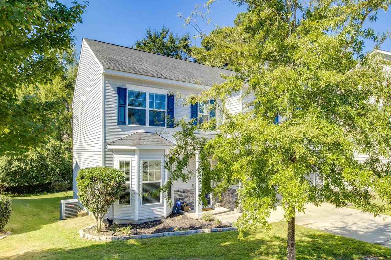 456 Edenhall Drive #1 - Photo 3 of 34