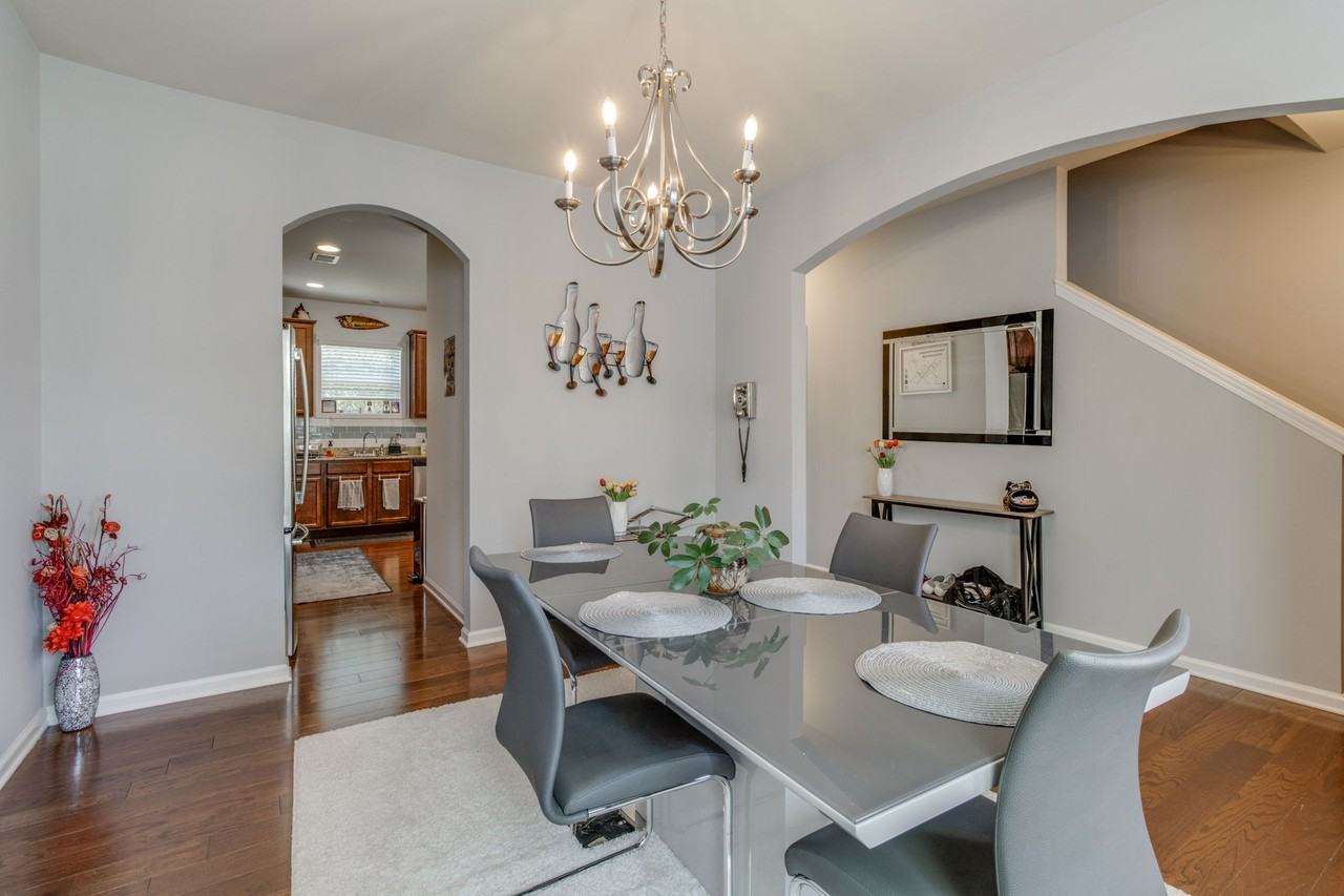 456 Edenhall Drive #1 - Photo 5 of 34