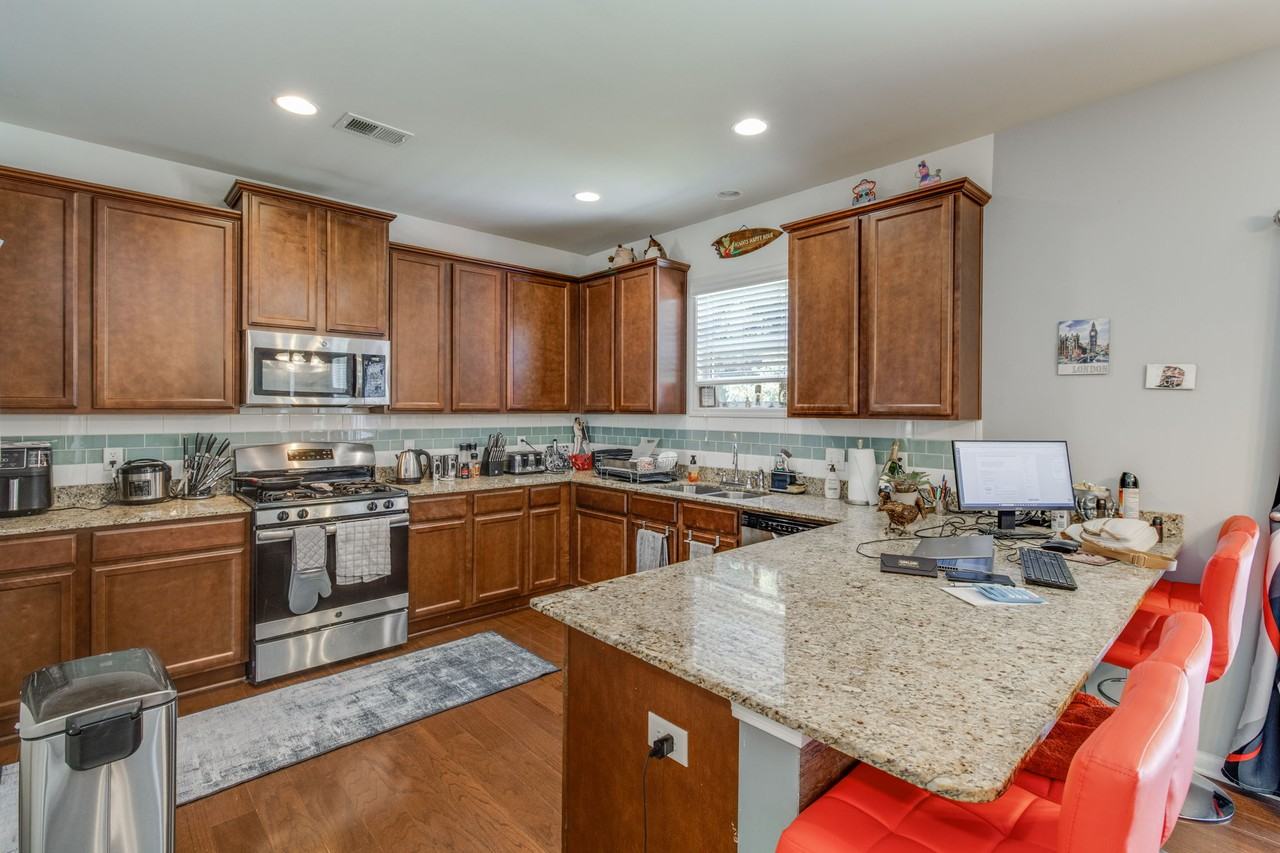 456 Edenhall Drive #1 - Photo 6 of 34