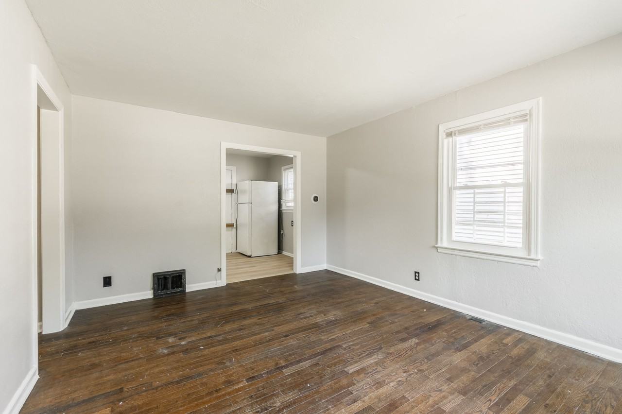 5760 College Ave #1 - Photo 3 of 19