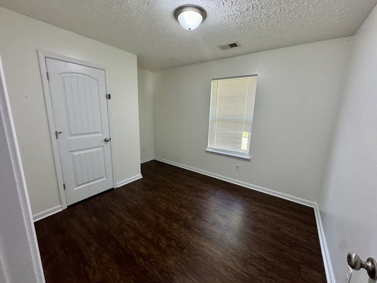 119 Mcgowan Ave #1 - Photo 3 of 10