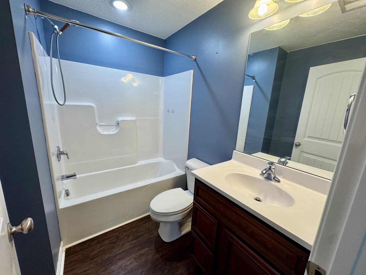 119 Mcgowan Ave #1 - Photo 5 of 10