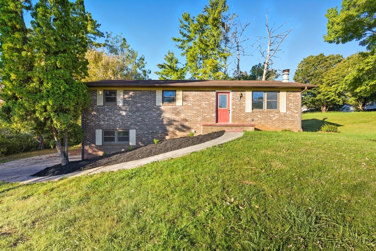 7800 Temple Acres Drive #1