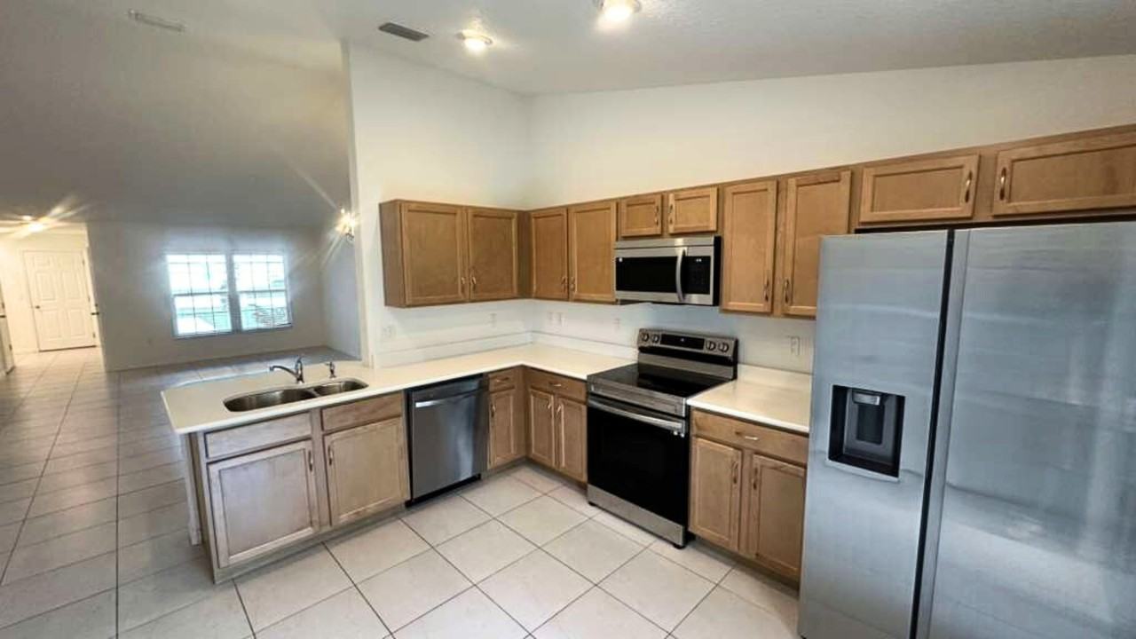 2 Ryapple Lane #B - Photo 5 of 14