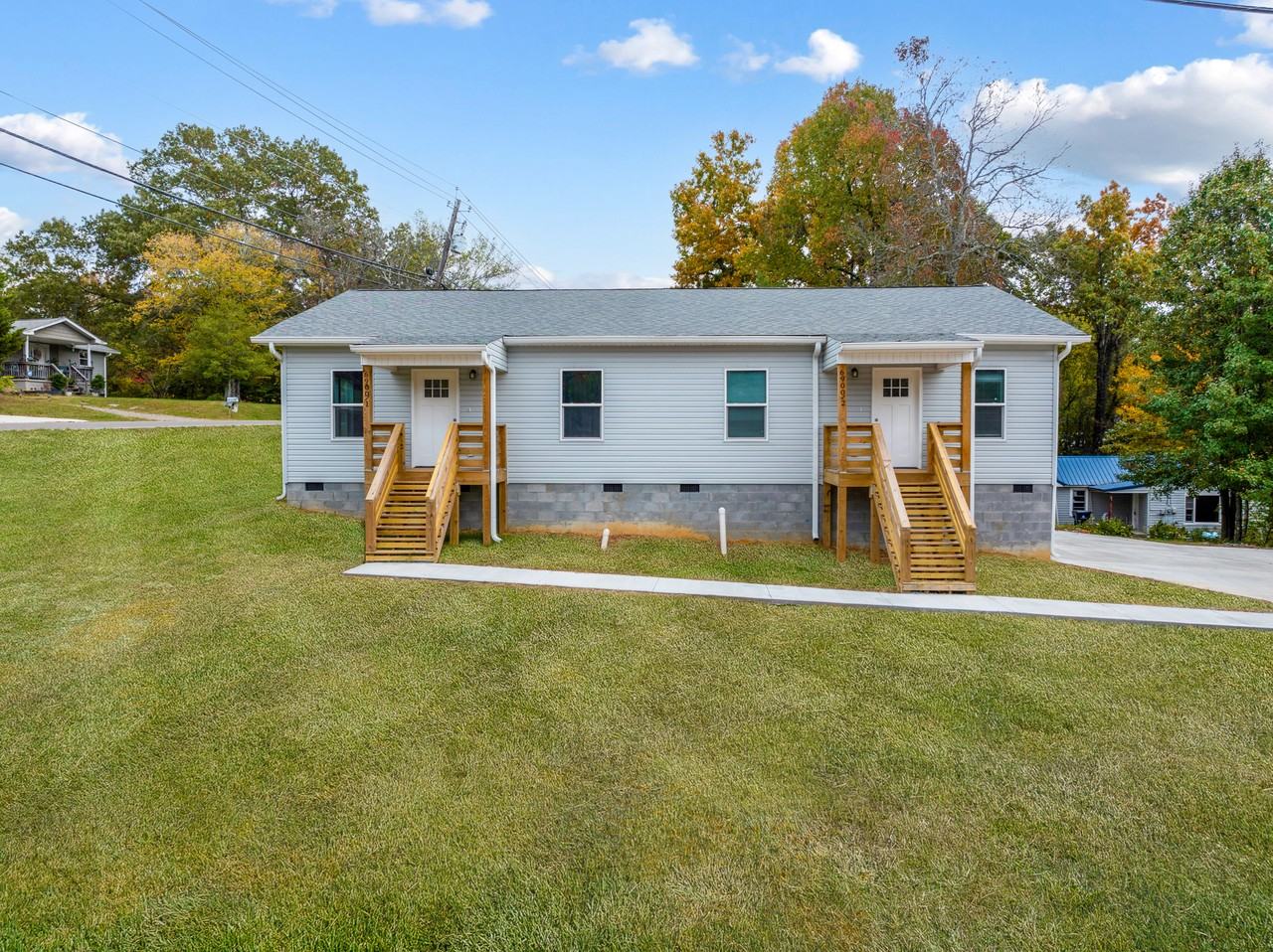 6900 Seaver Drive #2