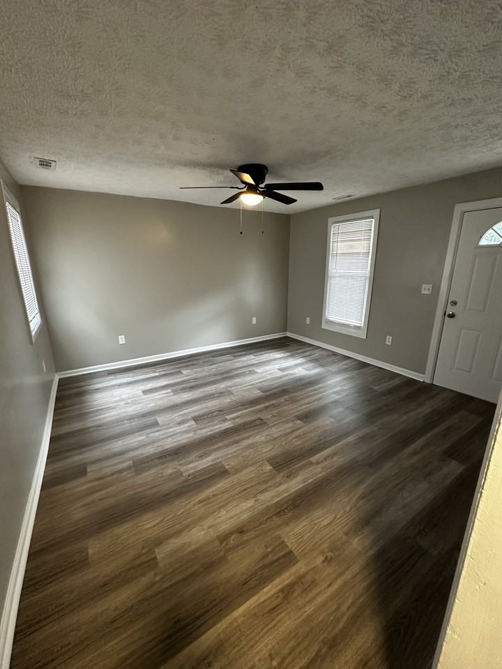 743 Maple Avenue #1 - Photo 5 of 10