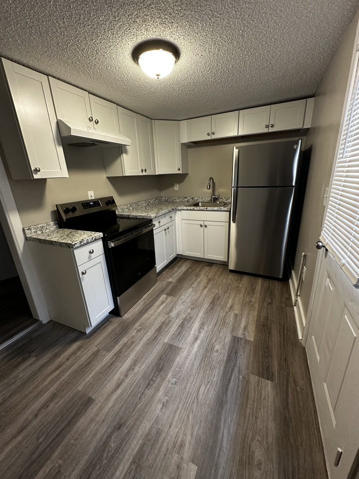 743 Maple Avenue #1 - Photo 7 of 10