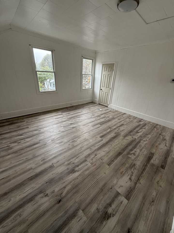 97 West 8th Street #FULL - Photo 5 of 8