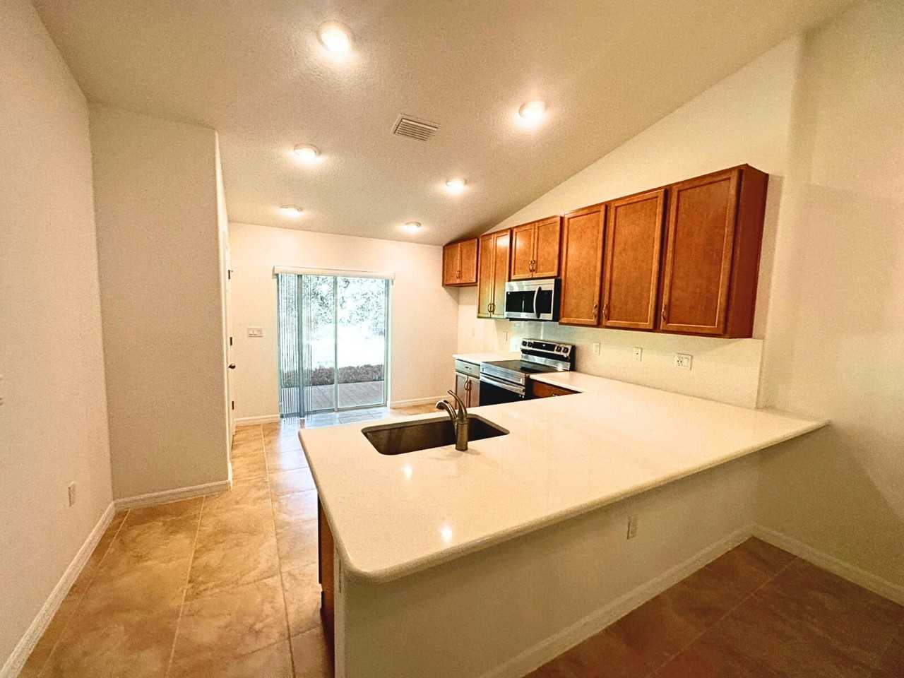 33 Rose Dr #A - Photo 6 of 8