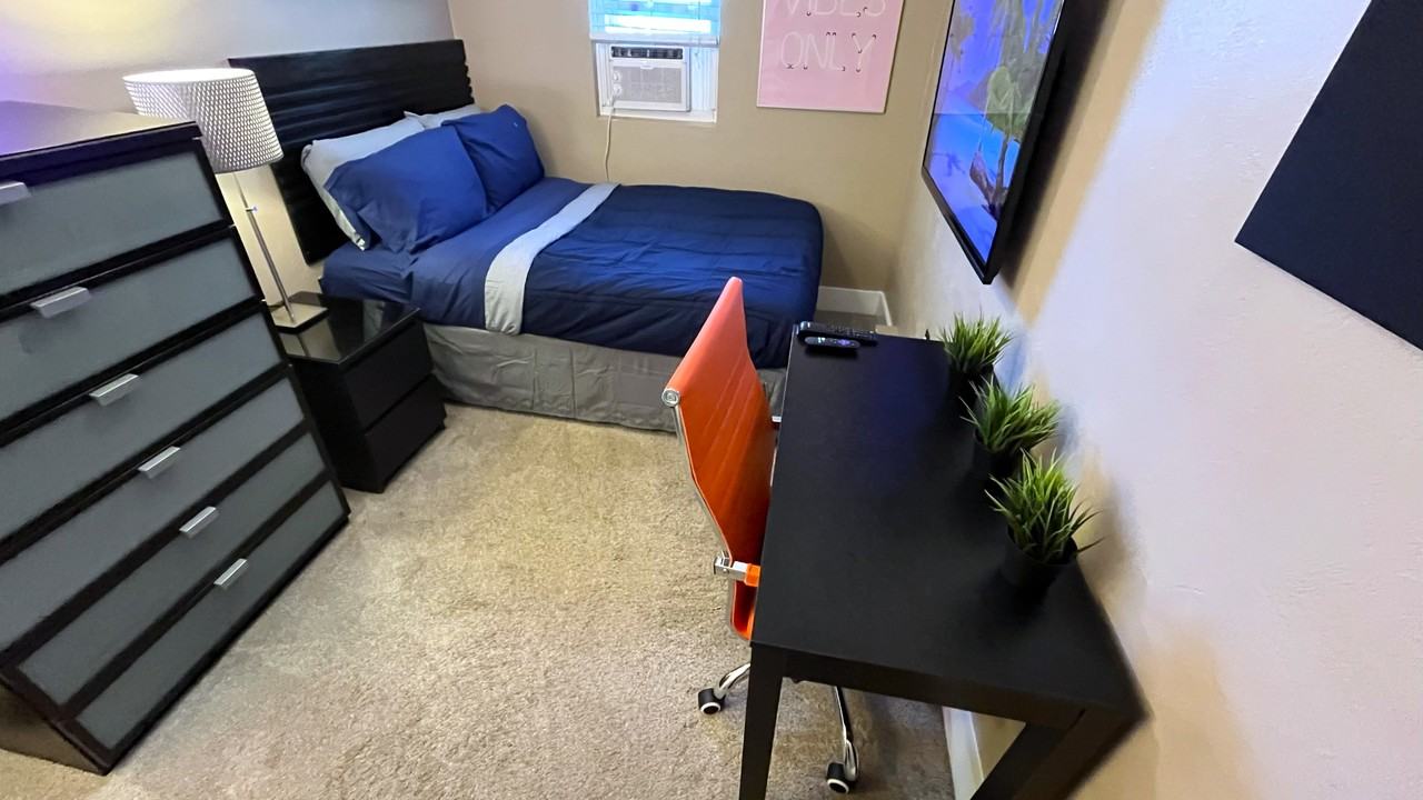 356 Jefferson St #3 - Photo 6 of 23