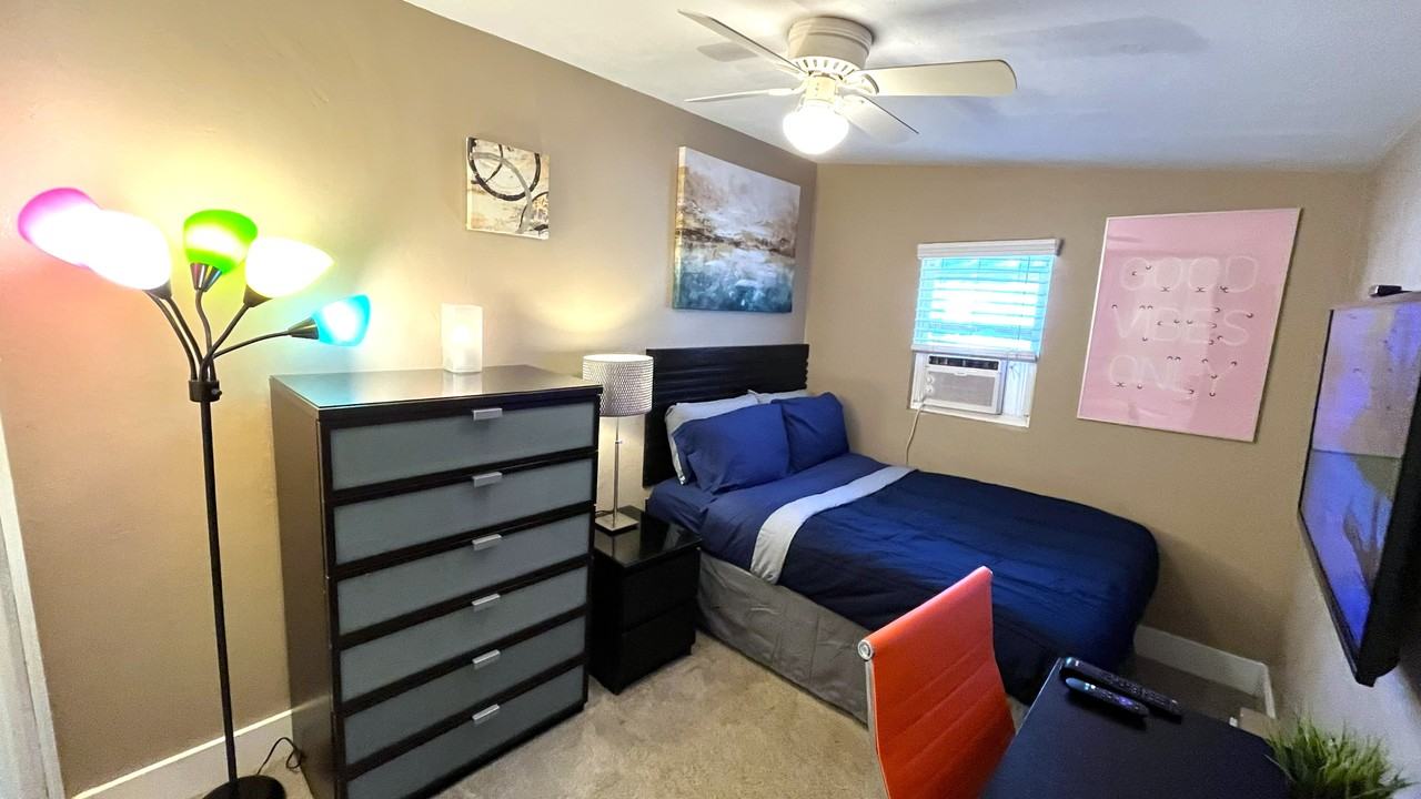 356 Jefferson St #3 - Photo 7 of 23