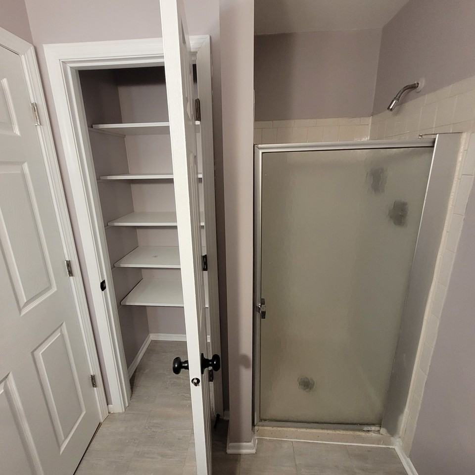 803 Garden Circle #1 - Photo 7 of 20