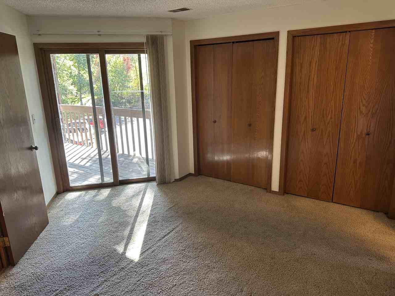 2960 2960 Shadow Creek DriveUnit 102 #201 - Photo 6 of 8