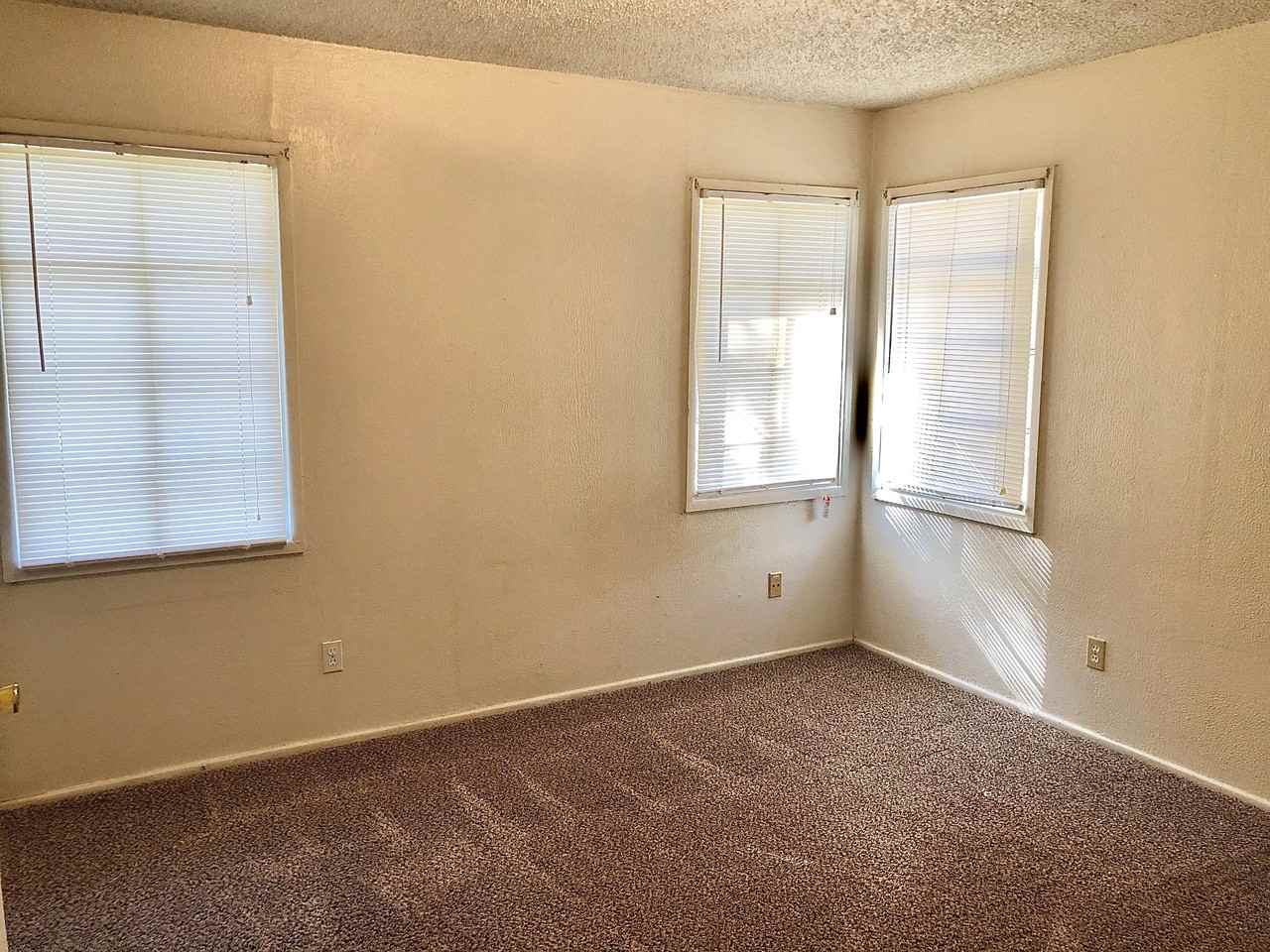 3707 26th Street - Photo 7 of 9