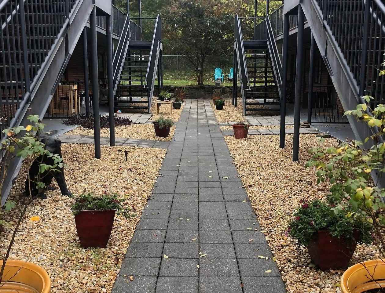 553 Highland Avenue Northeast #14 - Photo 2 of 7