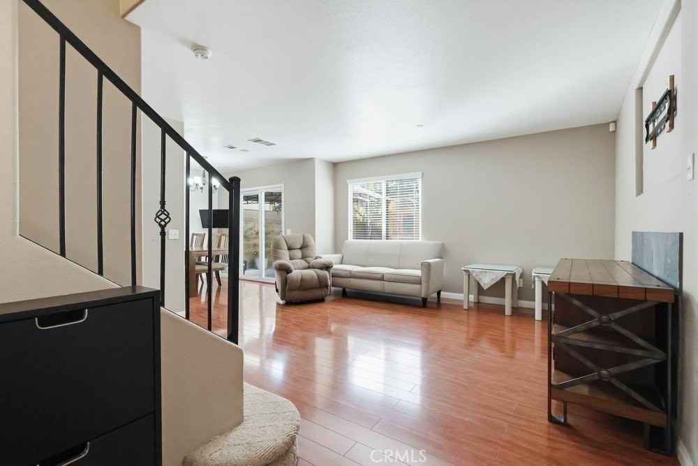 3076 Parkway Cir - Photo 6 of 50